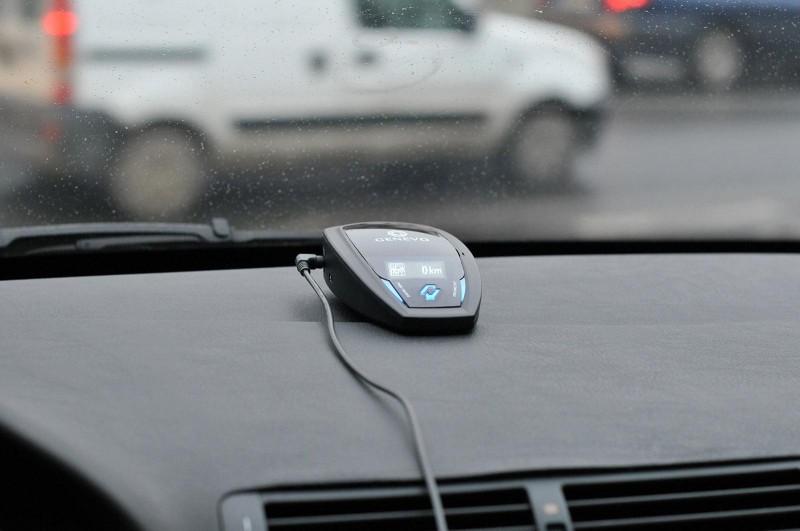 Detektor GPS - GENEVO GPS+