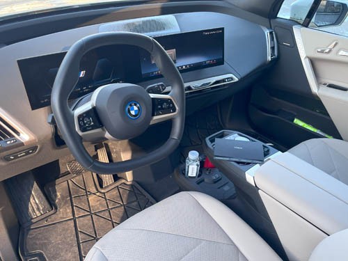 Radar detector in BMW IX